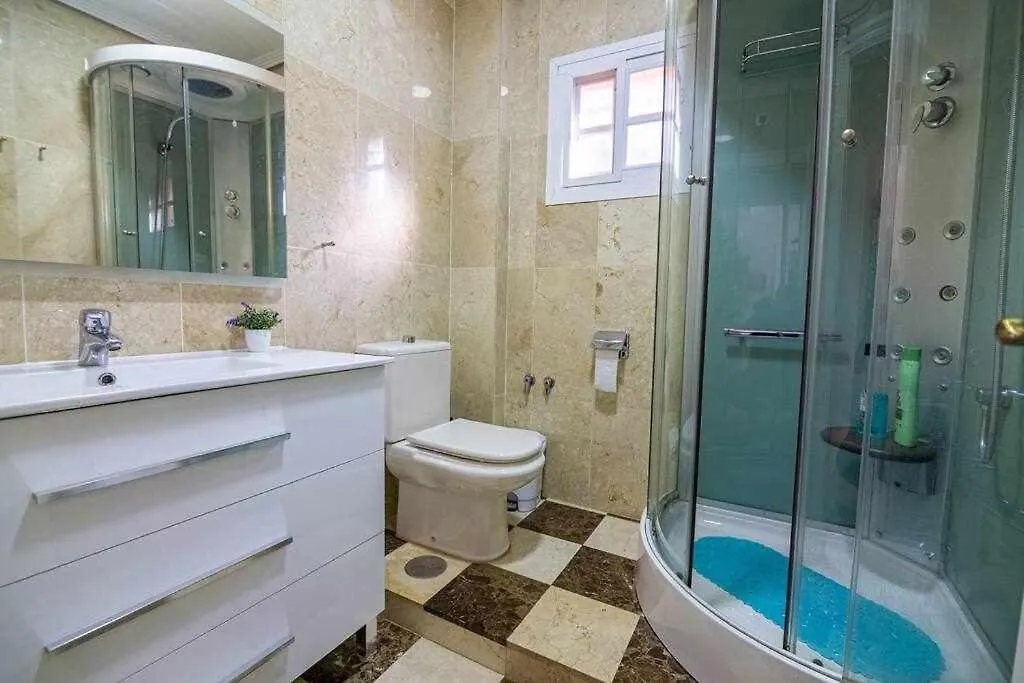 Lujosa Villa En Alhaurin De La Torre 7 Dormitorios